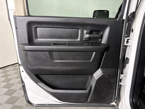 Used 2015 RAM 1500 Tradesman RWD image 38