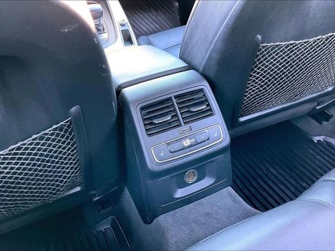 Used 2017 Audi A4 2.0T Premium Plus w/ Premium Plus Package image 10