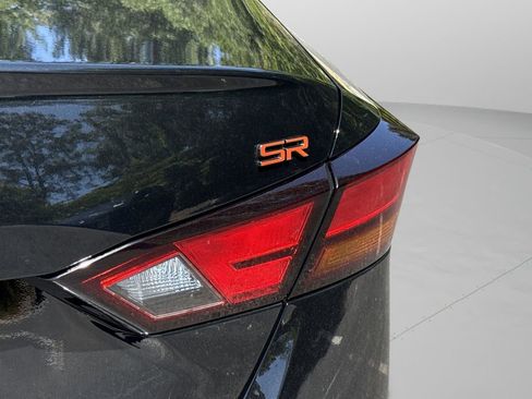 Certified 2024 Nissan Altima 2.5 SR w/ SR Premium Package FWD image 19