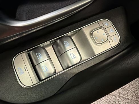 Used 2026 Mercedes-Benz GLE 350 4MATIC image 12
