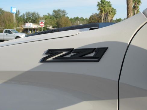 New 2026 Chevrolet Silverado 1500 Custom Trail Boss w/ LPO, Dark Essentials Package image 8