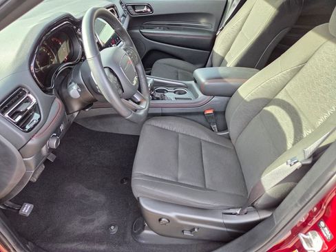 Used 2025 Dodge Durango GT RWD image 13