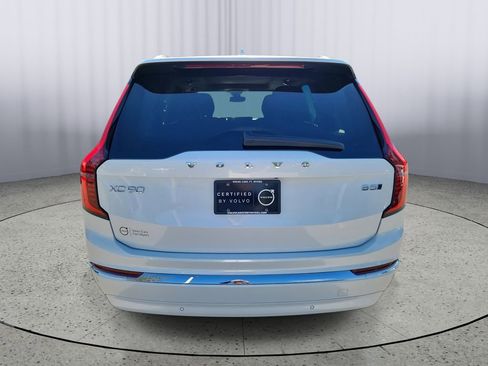 Certified 2025 Volvo XC90 B5 Plus image 5