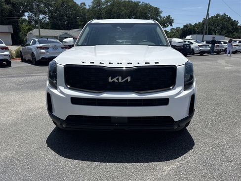 Used 2022 Kia Telluride EX w/ EX Premium Package image 8