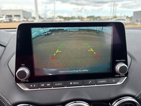 New 2025 Nissan Sentra SV image 16