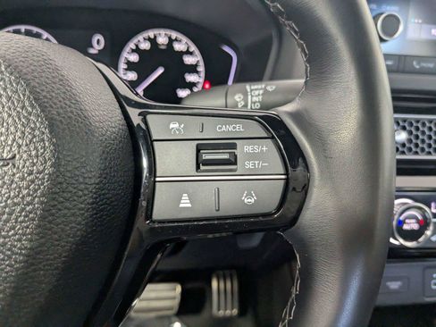 Used 2023 Honda Civic Sport image 18