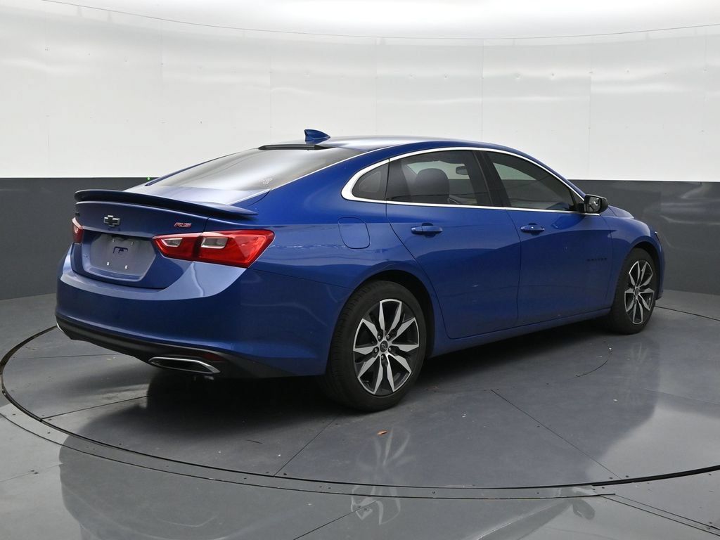 Used 2023 Chevrolet Malibu RS FWD image 5