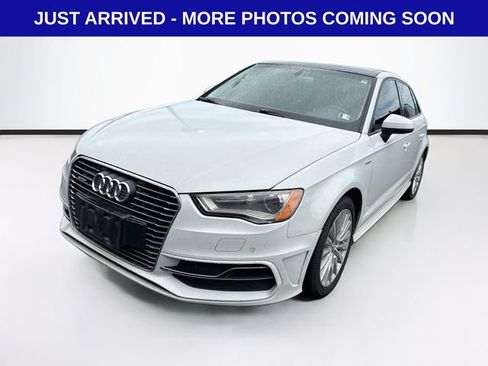 Used 2016 Audi A3 e-tron Premium FWD image 3