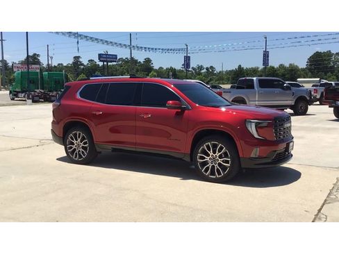 Used 2026 GMC Acadia Denali Ultimate w/ LPO, Floor Liner Package FWD image 2