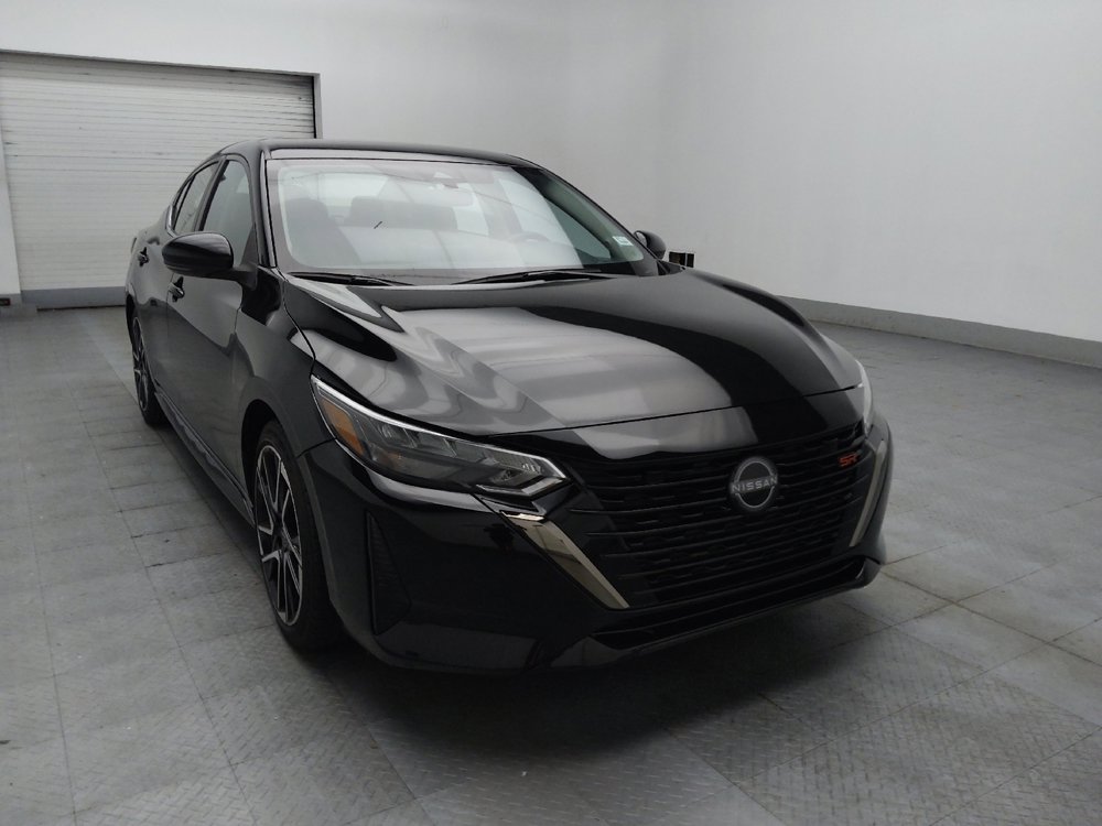 Used 2025 Nissan Sentra SR FWD image 13