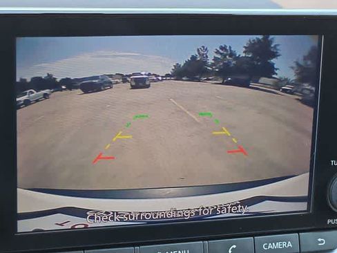 Used 2023 Nissan Rogue S FWD image 22