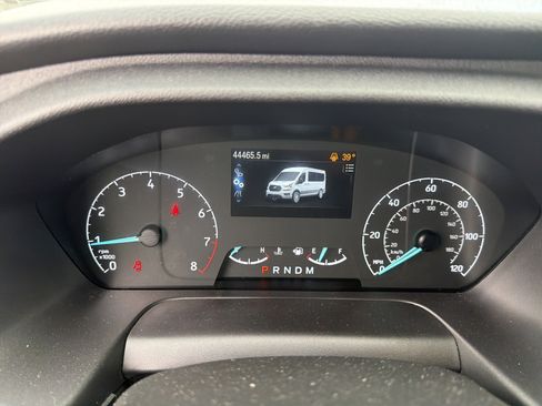 Used 2023 Ford Transit 350 XLT image 21