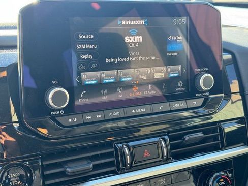 New 2025 Nissan Pathfinder SV image 17