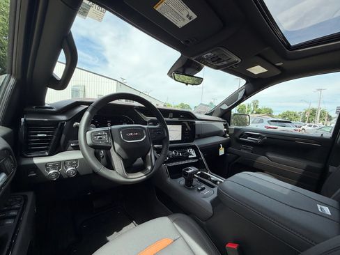 New 2026 GMC Sierra 1500 AT4 w/ AT4 Premium Package AWD/4WD image 17