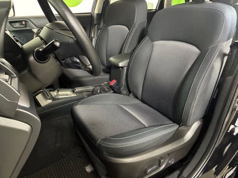 Used 2015 Subaru Forester 2.5i Premium w/ All-Weather Package image 23