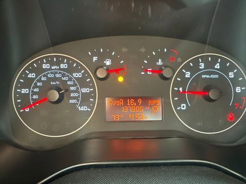Used 2021 RAM ProMaster City Tradesman FWD image 8