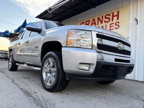 Used 2011 Chevrolet Silverado 1500 LT w/ Texas Edition image 6