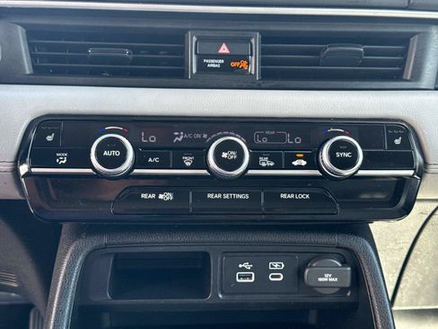 Certified 2024 Honda Pilot EX-L image 27