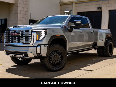 Used 2025 GMC Sierra 3500 Denali w/ Denali Reserve Package AWD/4WD image 5
