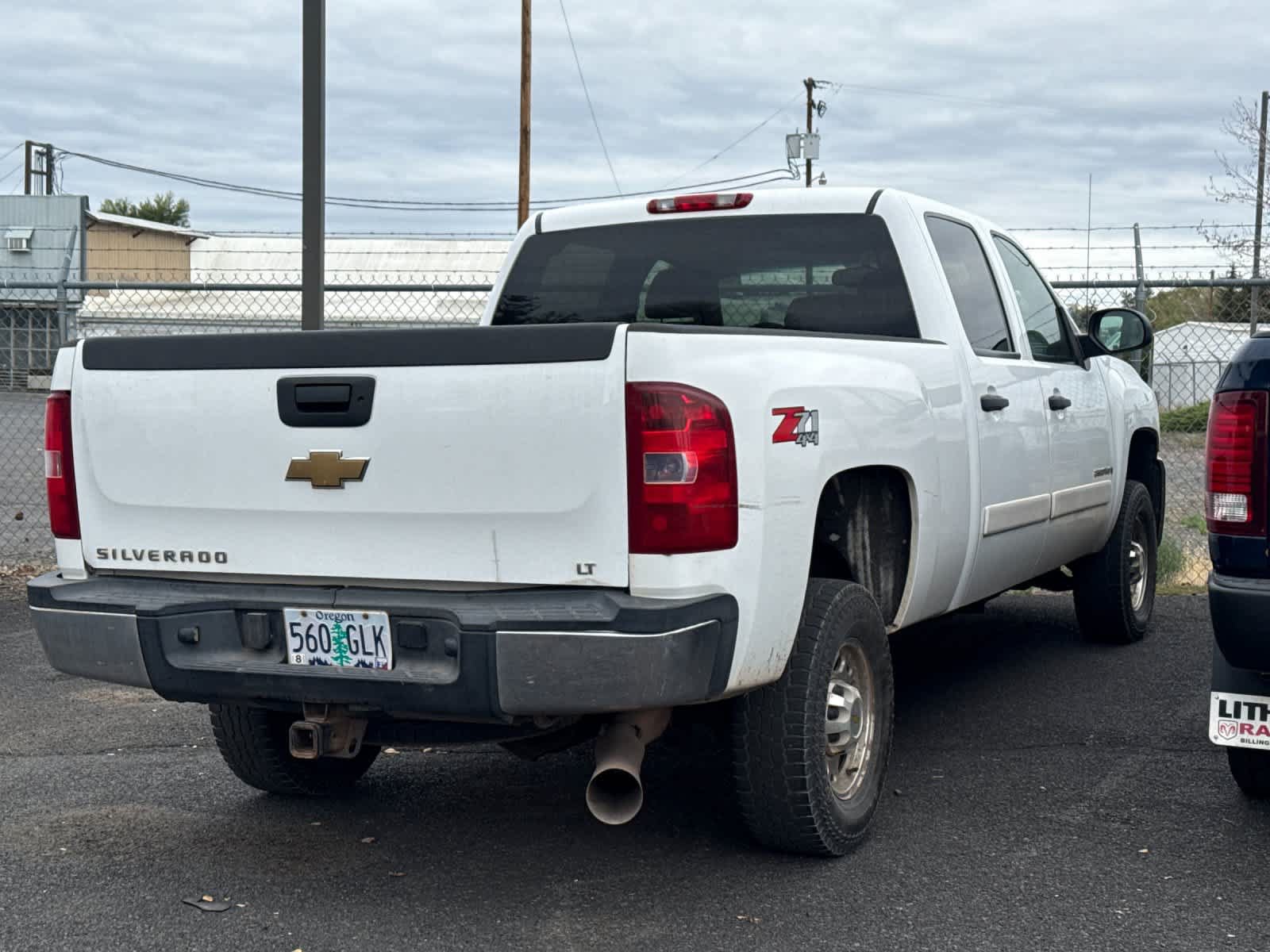 Used 2007 Chevrolet Silverado 2500 LT w/ Suspension Package, Off-Road AWD/4WD image 4