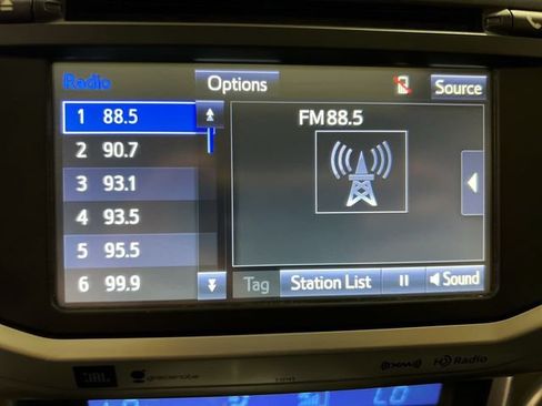 Used 2018 Toyota 4Runner Limited AWD/4WD image 12
