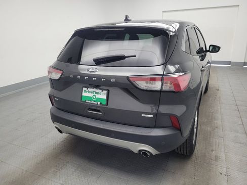 Used 2020 Ford Escape SE FWD image 7