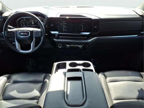 Used 2024 GMC Sierra 1500 SLT RWD image 11