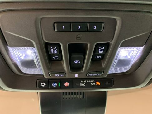 Used 2023 GMC Sierra 1500 Denali image 25