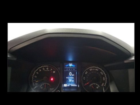 Used 2023 Toyota Tacoma SR image 21