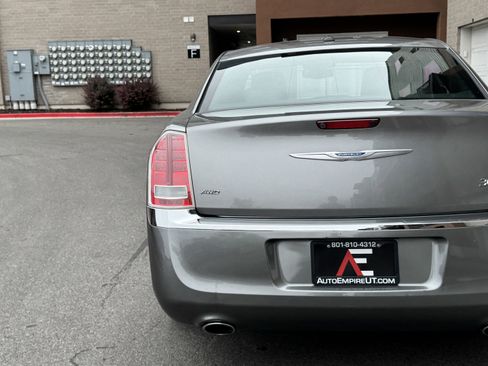 Used 2012 Chrysler 300 Limited AWD/4WD image 5