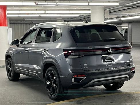 New 2026 Volkswagen Taos SEL AWD/4WD image 5