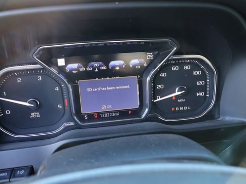 Used 2022 GMC Sierra 2500 Denali w/ Denali Ultimate Package image 19