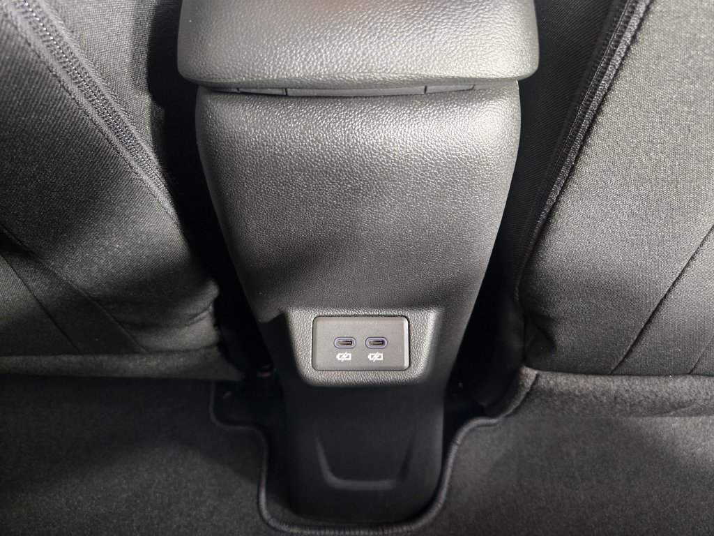 New 2027 Chevrolet Bolt LT w/ Comfort Package FWD image 33