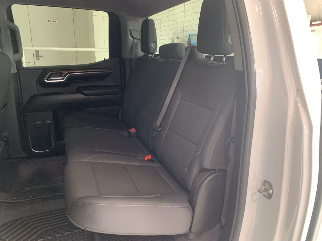 Used 2024 Chevrolet Silverado 1500 LT Trail Boss w/ Protection Package AWD/4WD image 13