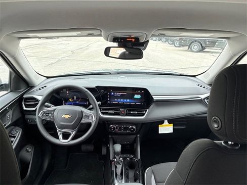 New 2026 Chevrolet TrailBlazer LT w/ Convenience Package image 19
