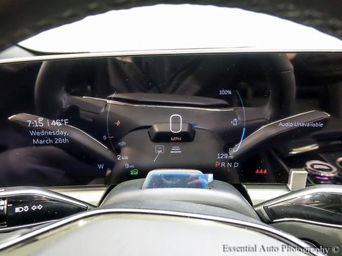 New 2025 Cadillac Lyriq Luxury image 12