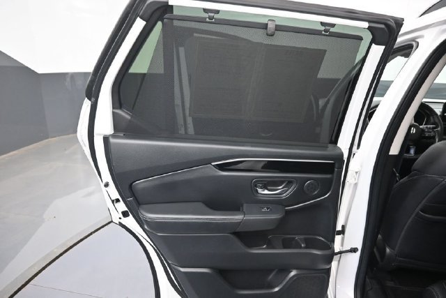 Used 2023 Honda Pilot Touring image 28
