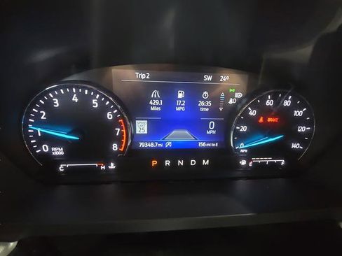 Used 2020 Ford Explorer XLT w/ Equipment Group 202A image 3