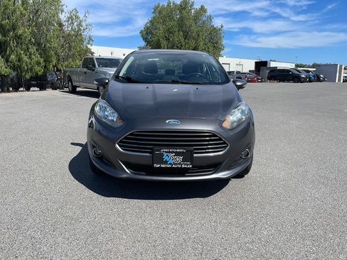 Used 2016 Ford Fiesta SE w/ Equipment Group 201A FWD image 2