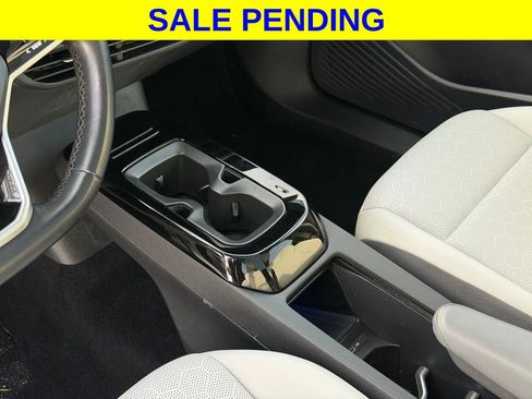 Used 2022 Volkswagen ID.4 Pro S image 25