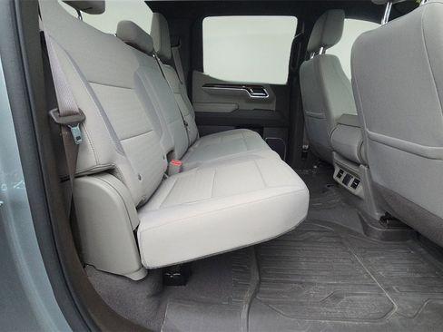 Used 2023 GMC Sierra 1500 SLE image 14