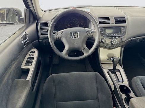 Used 2005 Honda Accord EX image 23
