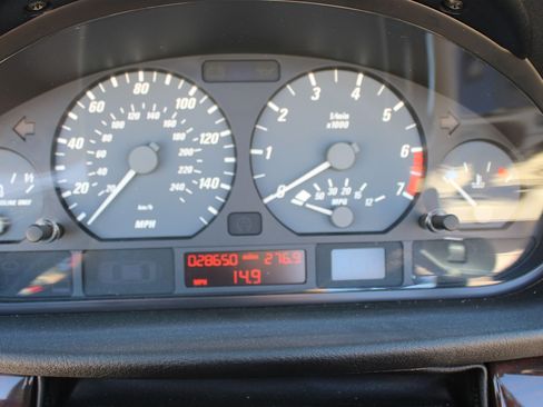 Used 2001 BMW 325Ci Convertible RWD image 14