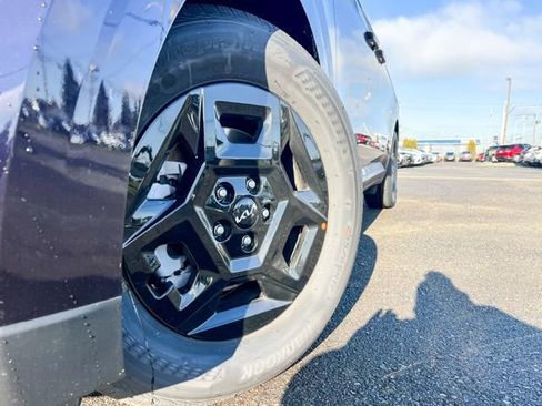 New 2026 Kia Carnival image 2