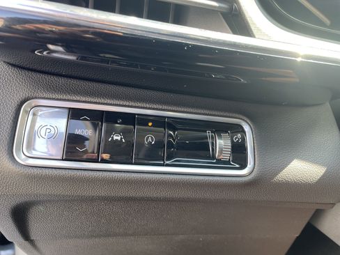 New 2025 Buick Envision Preferred image 95