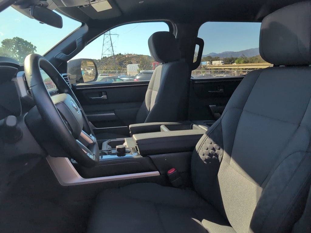 Used 2026 Toyota Tundra SR5 w/ SR5 Convenience Package RWD image 9