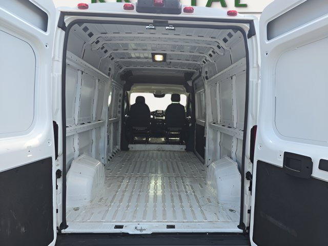 Used 2026 RAM ProMaster 2500 w/ Convenience Group FWD image 22