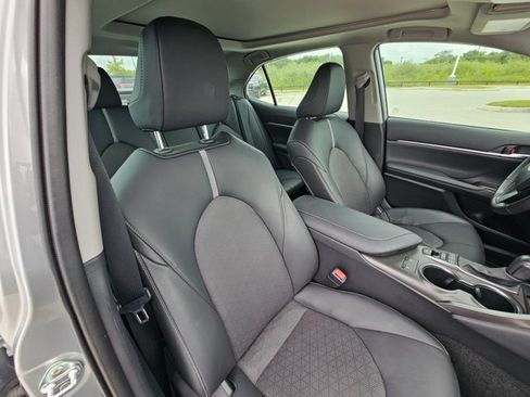 Used 2023 Toyota Camry XSE FWD image 20
