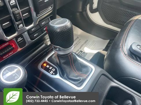 Used 2020 Jeep Gladiator Mojave AWD/4WD image 15