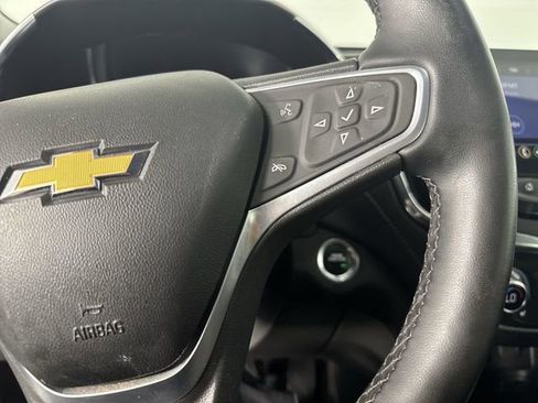 Used 2023 Chevrolet Equinox Premier AWD/4WD image 13